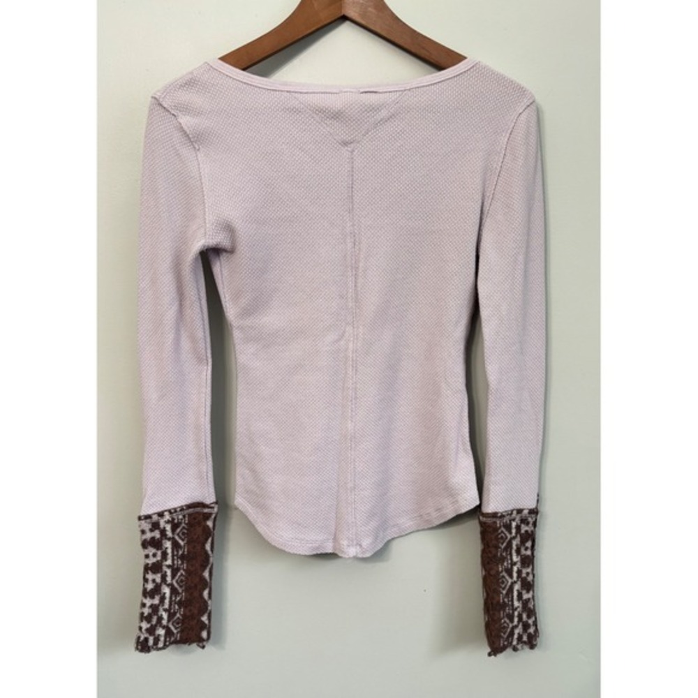 We the Free People Lavender Waffle Knit V Neck Sweater Cuff Shirt Sz S Boho - Picture 5 of 5